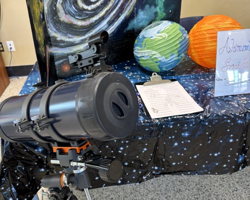 a telescope, mini planets and galaxies display promise the Astronomical Society Open Meeting will be a stellar event of exploration